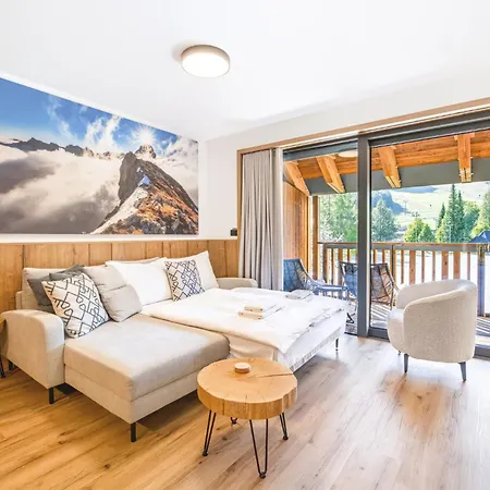 Gora Boutique Apartment *