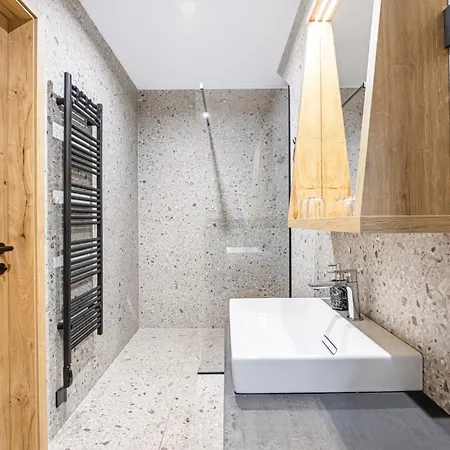 Gora Boutique Apartment *